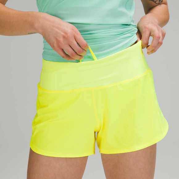 Lululemon MR Speed Up Short 4" Lined in Highlight Yellow (Size 8) - Picture 1 of 5